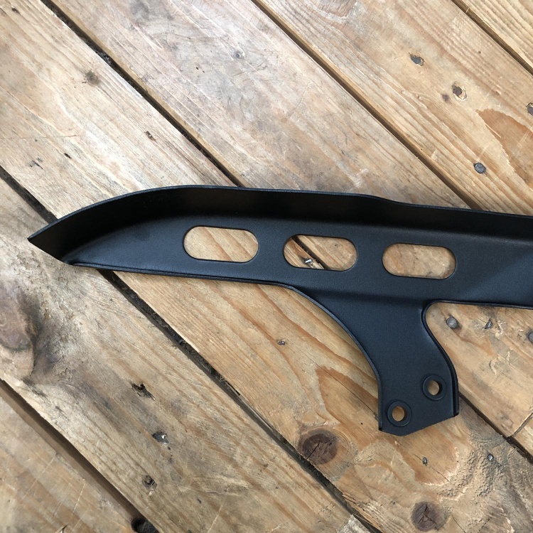 Indian Scout Bobber vented upper belt guard - textured black